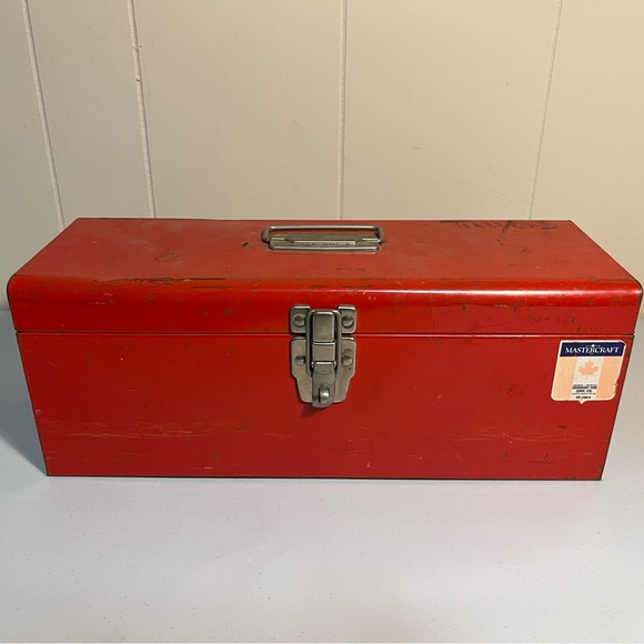 Red Metal Tool Box - Picture 1 of 2